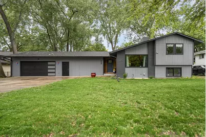 538 Silver Lake Road NW, New Brighton, MN 55112 - Photo 1