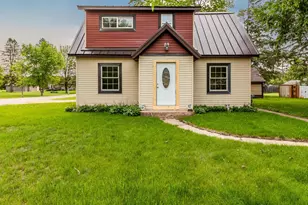 407 John Street N, Clarissa, MN 56440 - Photo 1