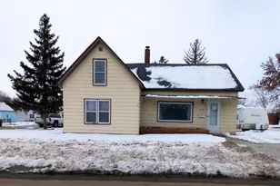 434 E Main St, Perham, MN 56573 - Photo 1