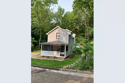112 Harriet Street S, Stillwater, MN 55082 - Photo 1