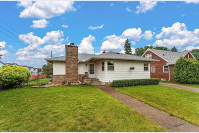 2142 Cottage Avenue E, Saint Paul, MN 55119 - Photo 1