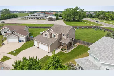 1488 41st Avenue S, Moorhead, MN 56560 - Photo 1