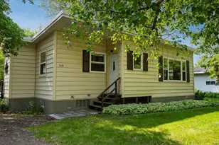 618 Park St, Alexandria, MN 56308 - Photo 1