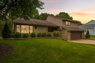 2367 Apache Ct, Mendota Heights, MN 55120 - Photo 1