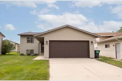 2209 18th Avenue SE, Rochester, MN 55904 - Photo 1