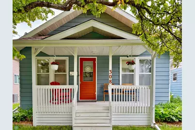 308 15th Avenue S, Fargo,  58103 - Photo 1