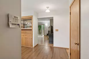 667 19th Ave NW, New Brighton, MN 55112 - Photo 1