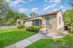 2165 Ross Ave E, Saint Paul, MN 55119 - Photo 1