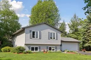 10464 Devonshire Pl, Eden Prairie, MN 55347 - Photo 1