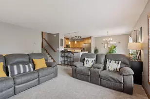 5121 Farnham Dr N, Hugo, MN 55038 - Photo 1