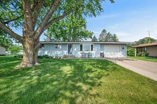 509 Guide Street N, Welcome, MN 56181 - Photo 1