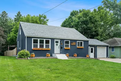 410 Greenvale Avenue W, Northfield, MN 55057 - Photo 1