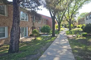 802 Old Settlers Trail, Hopkins, MN 55343 - Photo 1