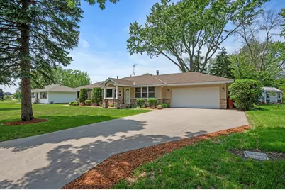 9452 Stevens Avenue S, Bloomington, MN 55420 - Photo 1