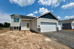 6720 376th St, North Branch, MN 55056 - Photo 1