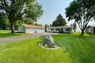 11298 Portside Ct NW, Walker, MN 56484 - Photo 1