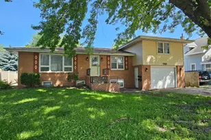 735 Main St N, Hutchinson, MN 55350 - Photo 1