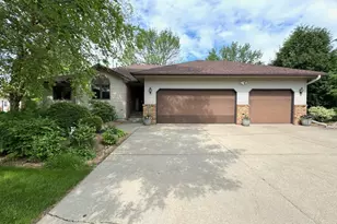 1421 Ironwood Rd, Fergus Falls, MN 56537 - Photo 1