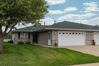 1812 Clubhouse Drive NE, Stewartville, MN 55976 - Photo 1