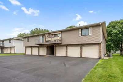 3278 Greenbrier Street #3278D, Vadnais Heights, MN 55127 - Photo 1