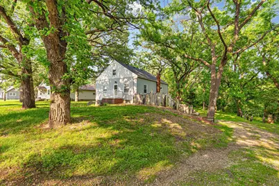 1819 4th Avenue, Mankato, MN 56001 - Photo 1