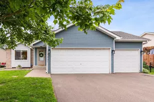 7431 52nd St N, Oakdale, MN 55128 - Photo 1