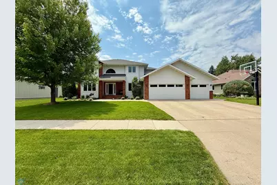 4127 S Rivershore Drive, Moorhead, MN 56560 - Photo 1