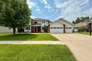4127 S Rivershore Dr, Moorhead, MN 56560 - Photo 1