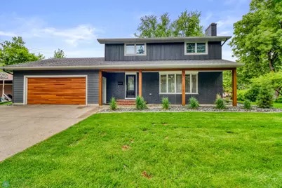 97 19 Avenue N, Fargo, ND 58102 - Photo 1
