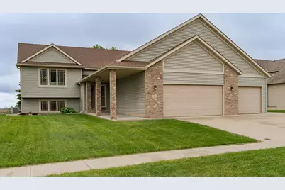 112 Prairie Stone Court SE, Stewartville, MN 55976 - Photo 1
