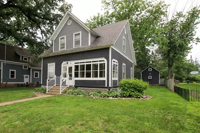 526 Hassan Street SE, Hutchinson, MN 55350 - Photo 1