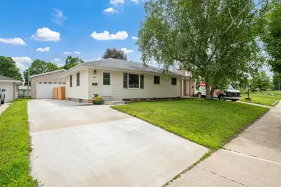 1436 Cascade Street NW, Rochester, MN 55901 - Photo 1