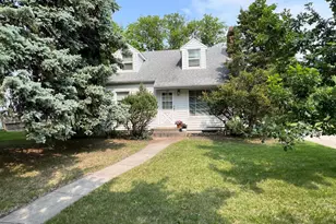 1410 4th St S, Moorhead, MN 56560 - Photo 1