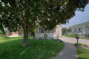 544 E 7th St, Red Wing, MN 55066 - Photo 1