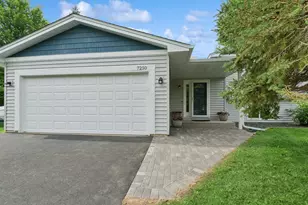7250 Sierra Ct, Chanhassen, MN 55317 - Photo 1