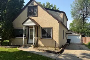 511 Lake Ave, Worthington, MN 56187 - Photo 1