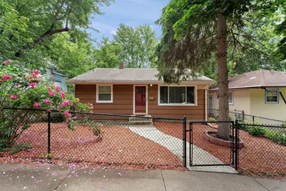 1116 6th Street E, Saint Paul, MN 55106 - Photo 1