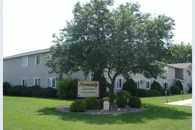 208 14th Avenue NE #10, Waseca, MN 56093 - Photo 1