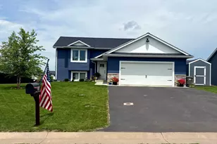 370 Bluebill St, Baldwin, WI 54002 - Photo 1