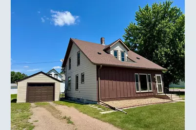 720 Fir Avenue, Bird Island, MN 55310 - Photo 1