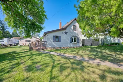 215 E Michigan Avenue, Gilbert, MN 55741 - Photo 1