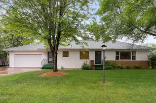 517 Cedar St, Brainerd, MN 56401 - Photo 1