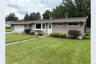 111 9th Avenue S, Sauk Rapids, MN 56379 - Photo 1