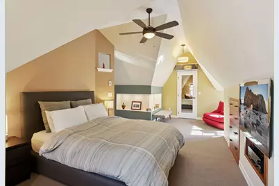 4218 Washburn Avenue N, Minneapolis, MN 55412 - Photo 1