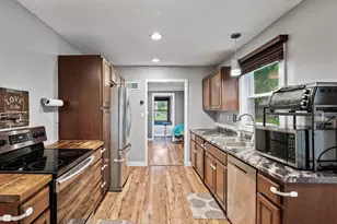 3256 Sheridan Ave N, Minneapolis, MN 55412 - Photo 1