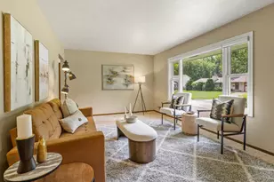 3337 76th St E, Inver Grove Heights, MN 55076 - Photo 1