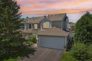 2754 Wagon Wheel Trl, Chaska, MN 55318 - Photo 1