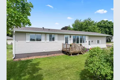 2120 1st Avenue SE, Austin, MN 55912 - Photo 1