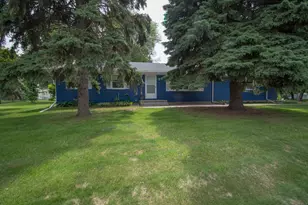 12423 93rd Ave N, Maple Grove, MN 55369 - Photo 1