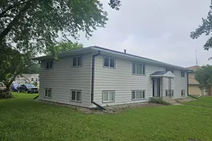 1232-1238 Jefferson St, Alexandria, MN 56308 - Photo 1